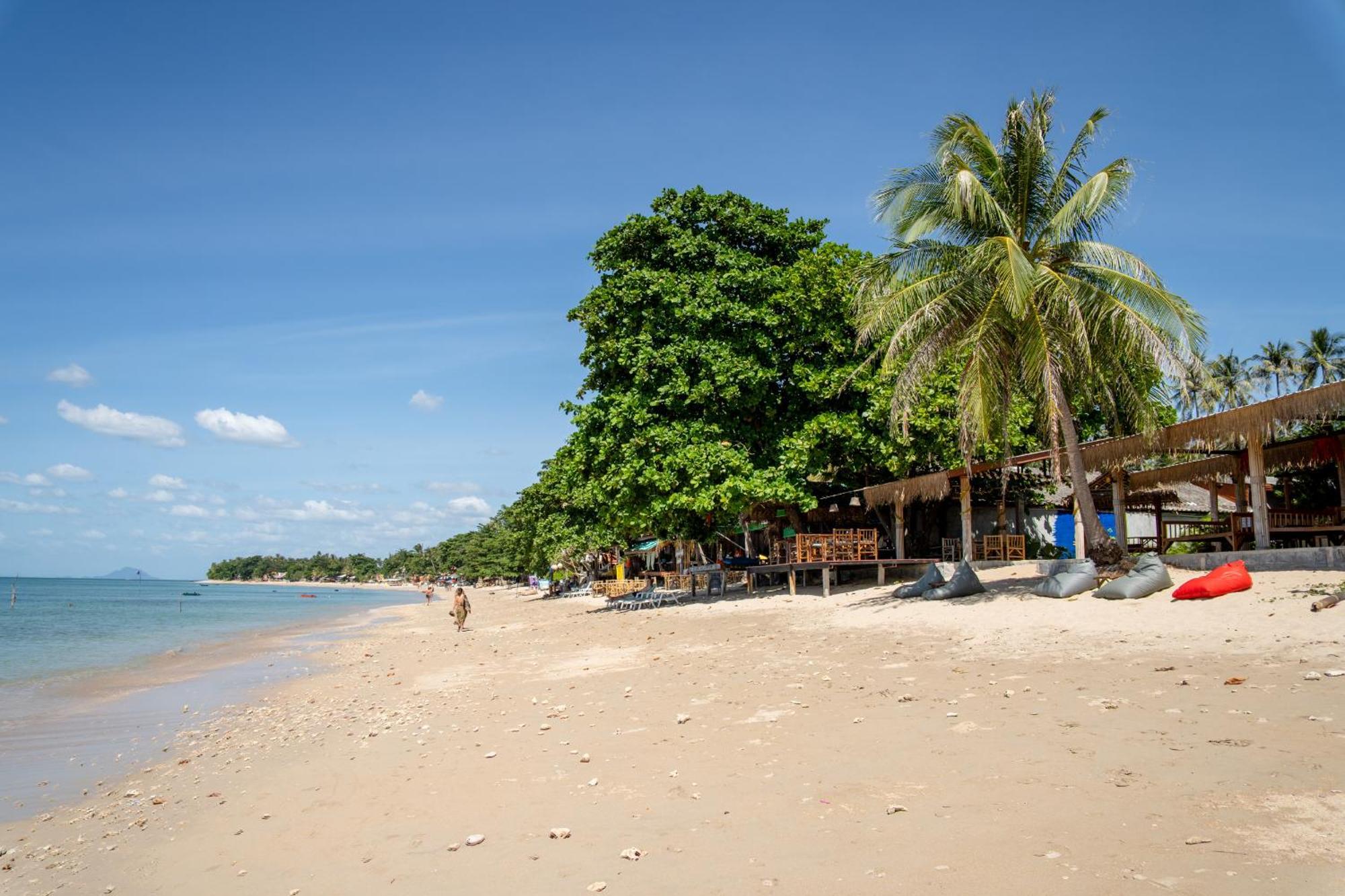 Isara Lanta Beach Resort Ko Lanta Buitenkant foto